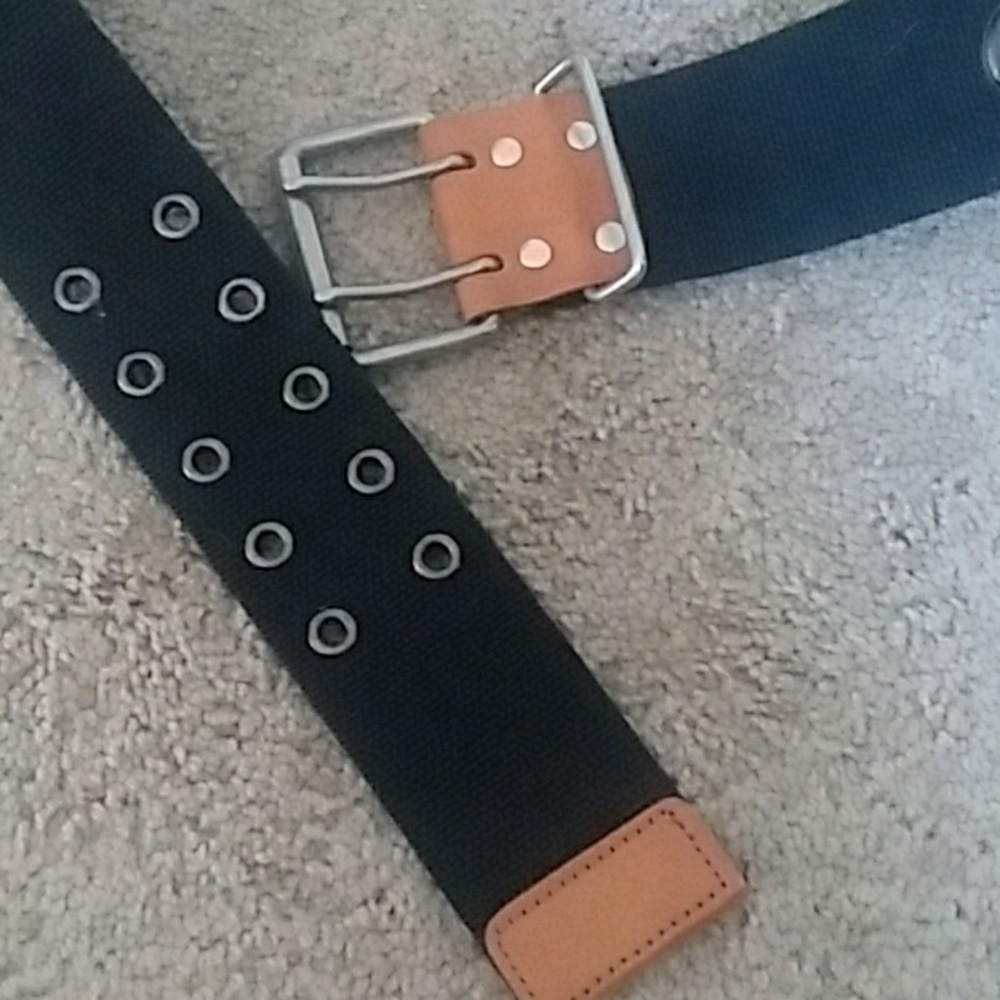 Gap Belt - Picture 4 of 6
